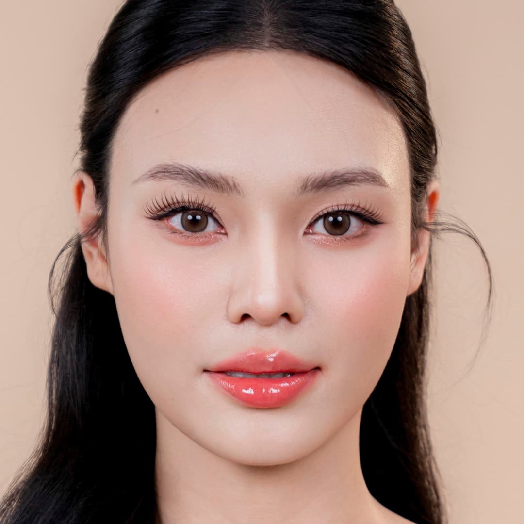 Zákaznice Lưu Phương Anh – po zákroku rhinoplastiky One fit (detail)